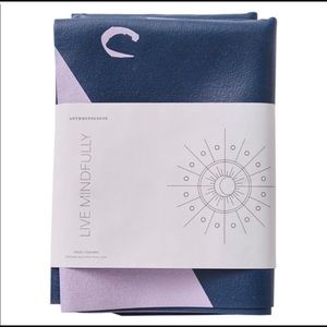 Anthropologie Live Mindfully Travel Yoga May